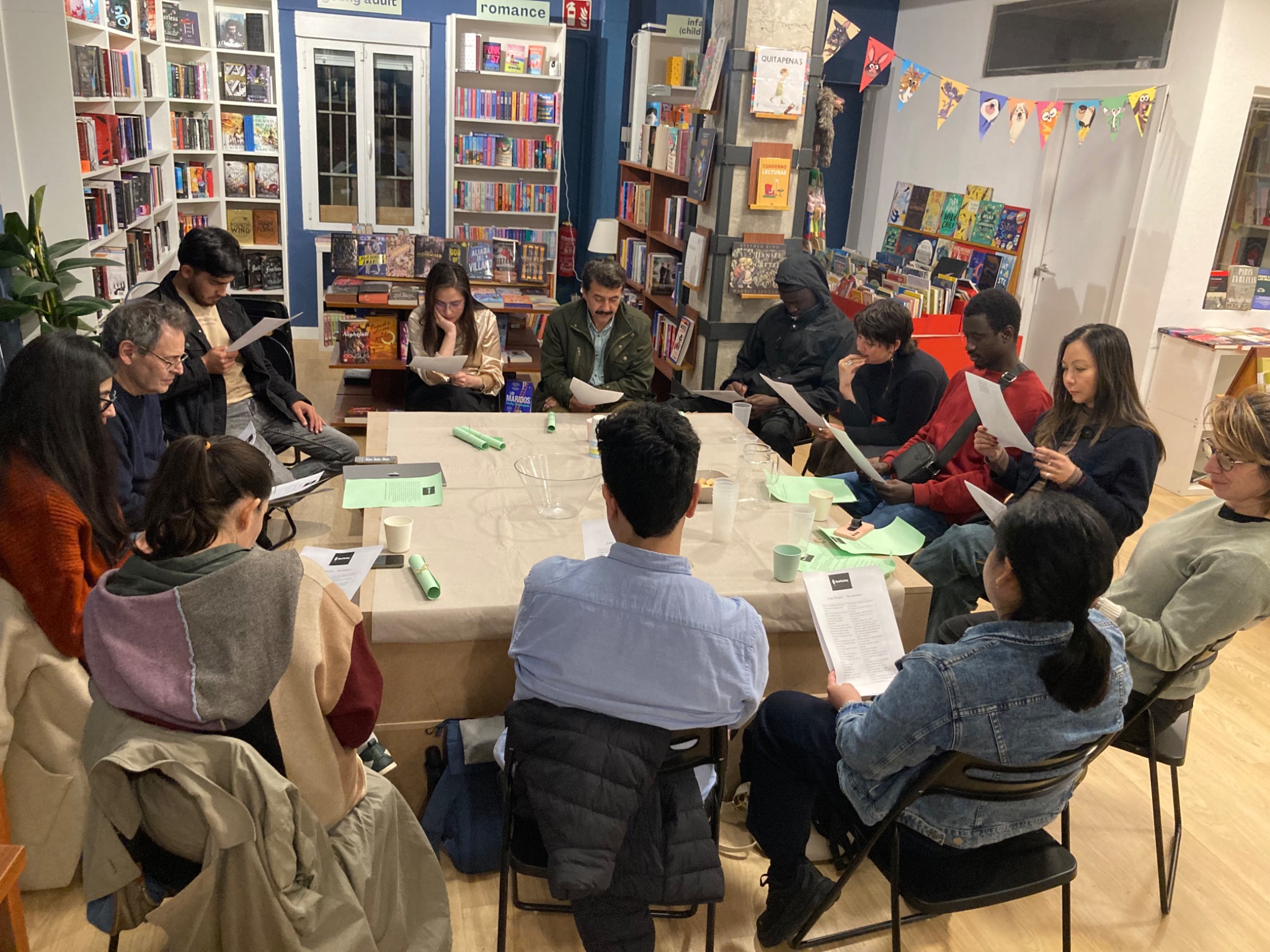 Grupo de lectura en Parenthesis